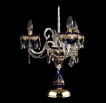 Die dekorative Tischlampe aus einem anderen Blickwinkel.