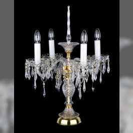 Dekorative Kristalllampe mit 4 Armen und einer eiszapfenförmigen Spitze aus Glas