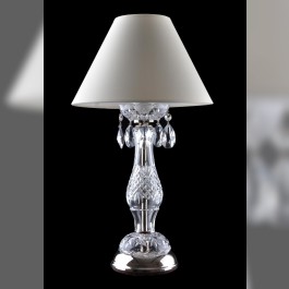 Tischlampe aus silbernem Kristall mit 1 Glühbirne, geschliffenen Mandeln und weißem Lampenschirm