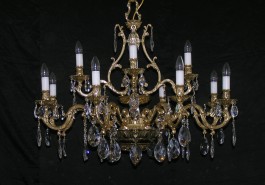 Großer 12-armiger Messingguss-Kronleuchter "Gold Lyre"