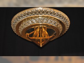 Großer Aufsatzkronleuchter mit Braunglas