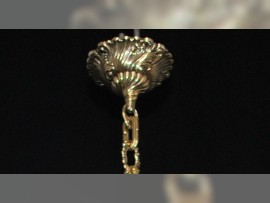 Dekorative Deckenrosette aus Messingguss