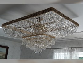 Großer Kristallkronleuchter mit Strass-Kristallsteinen und 16 Glühbirnen