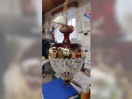 Rubinkorb mit gleicher Verzierung von Hand bemalt
