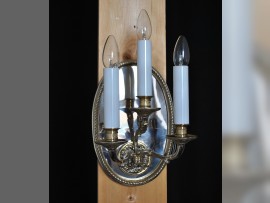 3-armige Jagd-Wandleuchte mit einem Metallspiegel