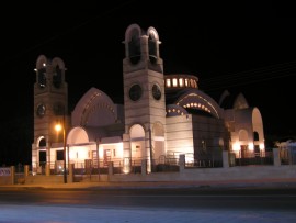 Dorfkirche im Bezirk Nikosia, Tseri, Zypern - bei Nacht