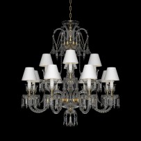 Derselbe Baccarat Kronleuchter mit 12 Armen und Lampenschirmen
