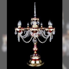 Rubinlampe, ein Dekorationsgegenstand für eine luxuriöse Einrichtung