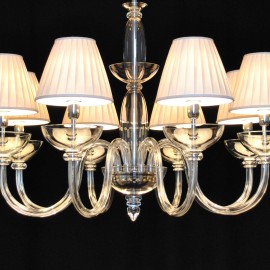 Das Design glatte Glas Kronleuchter mit Lampenschirmen 8 Glühbirnen