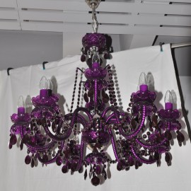 Moderne, unverwechselbare, farbige Kronleuchter mit Glasarmen