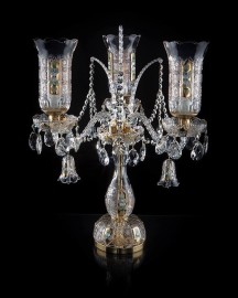 3-armige Kristalltischlampe mit drei geschliffenen Vasen PK500 mit 24K Gold & Emaille Blumen verziert