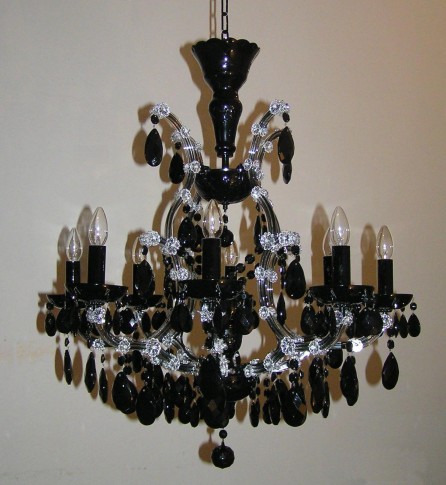 8-flammiger Maria Theresia Kristalllüster mit schwarzen Mandeln